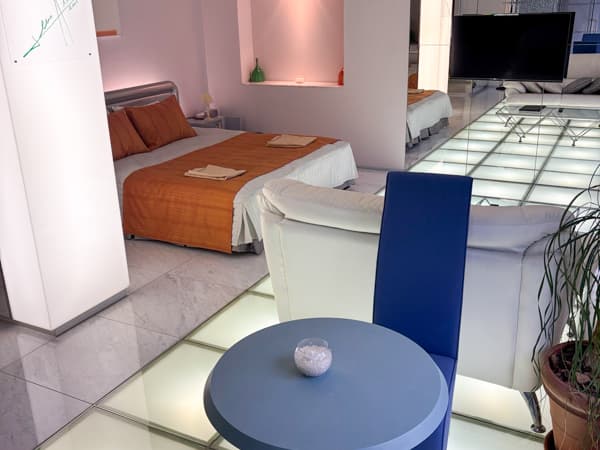 クリスタルスイートルーム