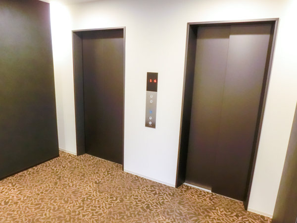 エレベーターホール