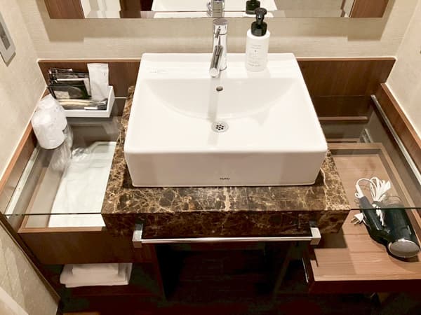 ラグジュアリーツインルーム